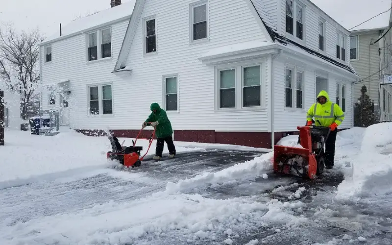 Clear Snow from Gravel Driveways