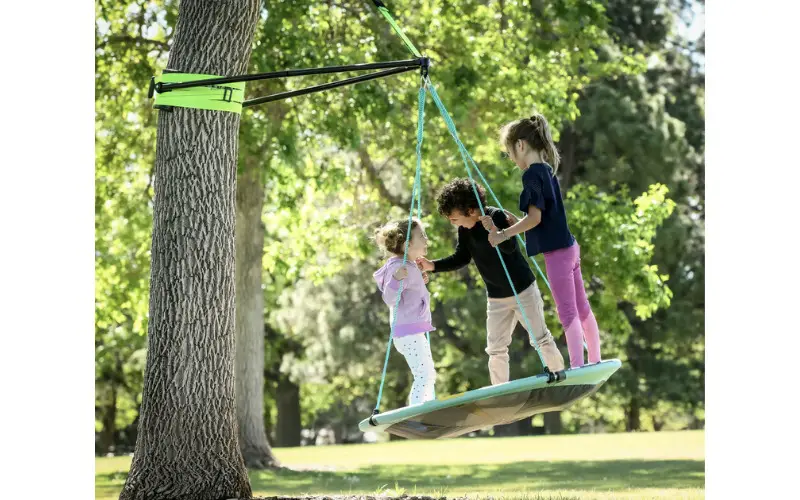 Hang a Swing from a Tree Without Branches