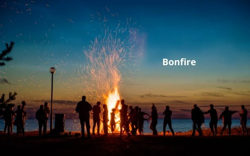 Campfire vs Bonfire