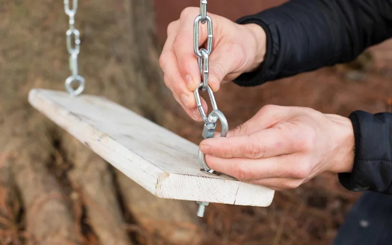 Is Rope Or Chain Better For A Tree Swing