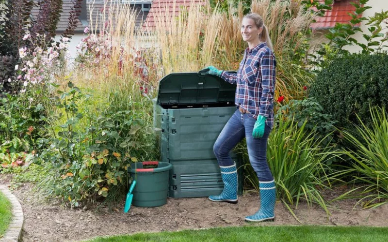How To Use Soil Saver Compost Bin