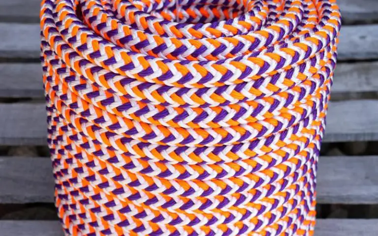 Bull rope vs Rigging rope - Which is better for climbing? - Backyard Caring